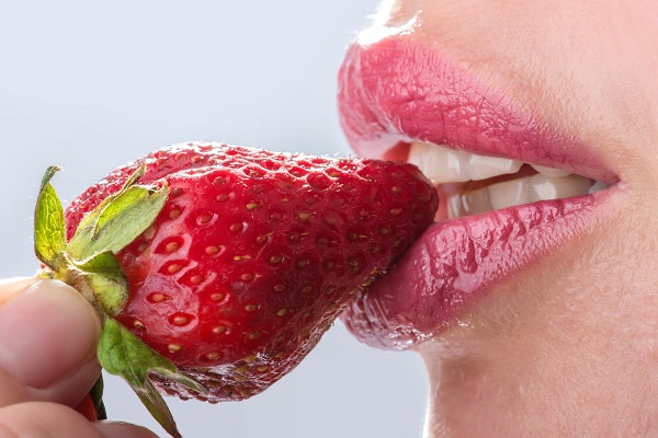Lip Candy Mega-Plump Lip Scrub